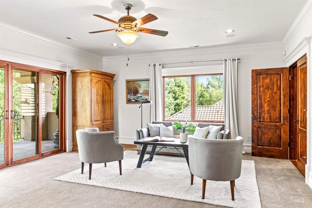 1020 W Shearwater Lane, Eagle, ID 83616
