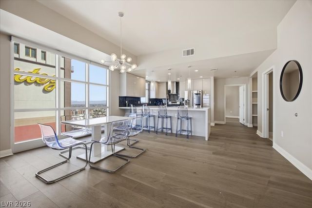 150 Las Vegas Boulevard 1514, Las Vegas, NV 89101