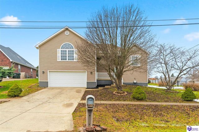 219 Meadowlake Drive, Radcliff, KY 40160