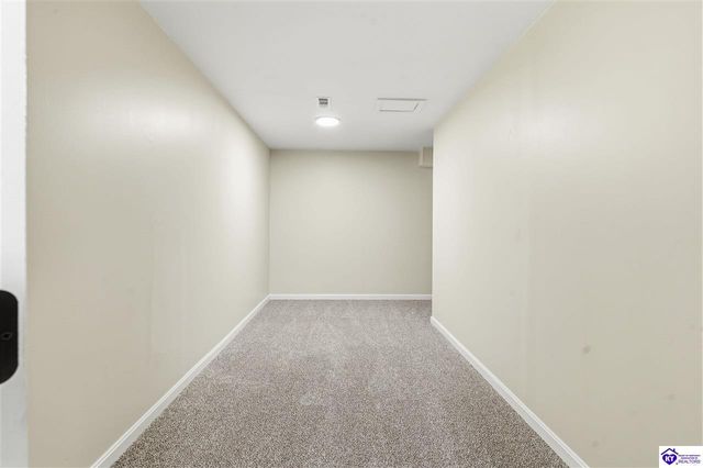 219 Meadowlake Drive, Radcliff, KY 40160