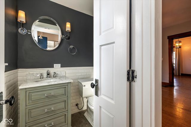 373 E Burgess Avenue, Indianapolis, IN 46219