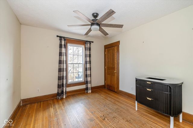 373 E Burgess Avenue, Indianapolis, IN 46219