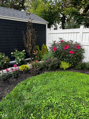 373 E Burgess Avenue, Indianapolis, IN 46219