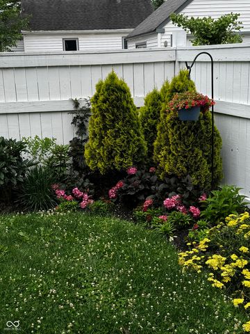 373 E Burgess Avenue, Indianapolis, IN 46219