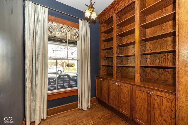 373 E Burgess Avenue, Indianapolis, IN 46219