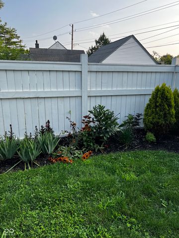 373 E Burgess Avenue, Indianapolis, IN 46219