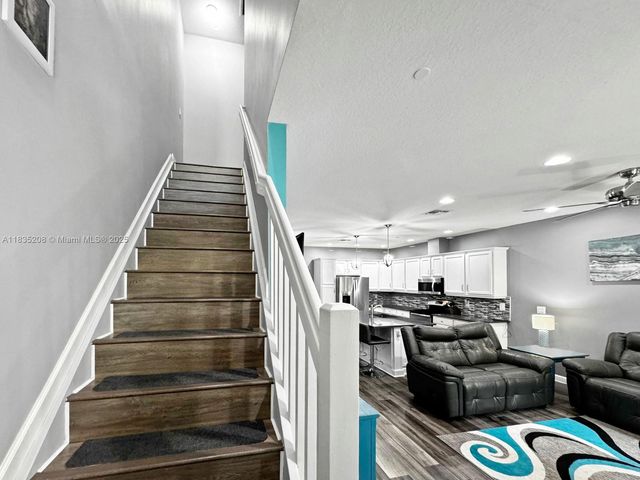 4126 Cascada Cir, Cooper City, FL 33024