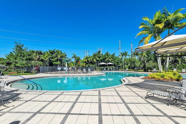 4126 Cascada Cir, Cooper City, FL 33024