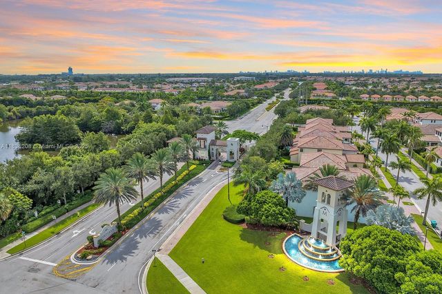 4126 Cascada Cir, Cooper City, FL 33024