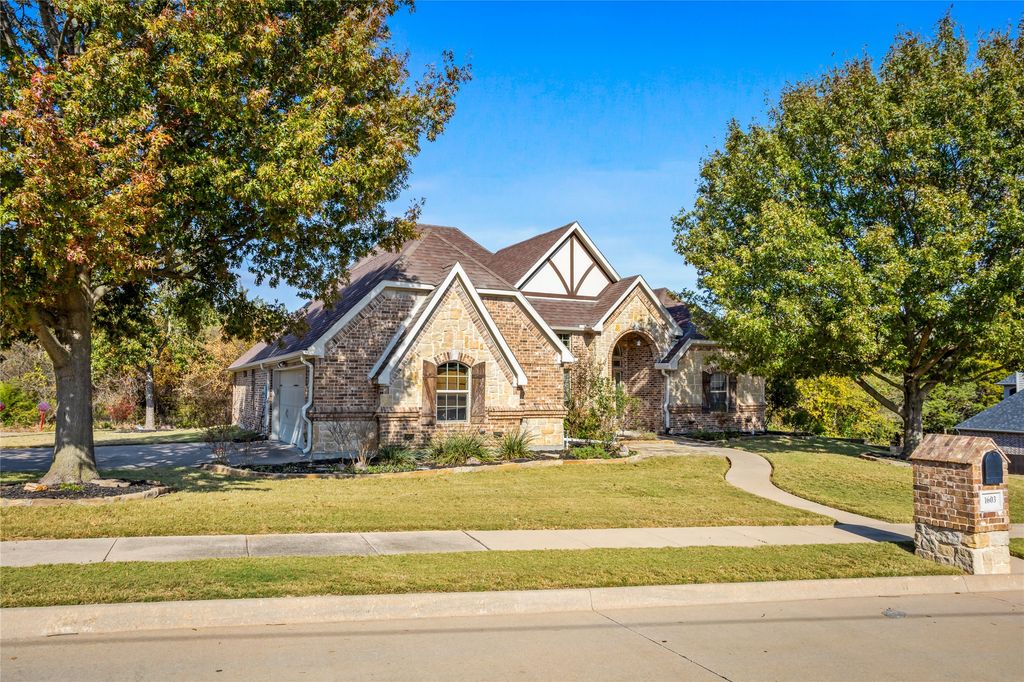 1603 Moreland Drive, Sherman, TX 75090