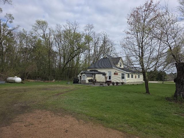 W7095 COUNTY ROAD GH, Wild Rose, WI 54984