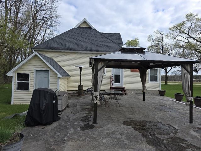 W7095 COUNTY ROAD GH, Wild Rose, WI 54984