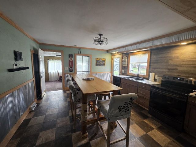 W7095 COUNTY ROAD GH, Wild Rose, WI 54984