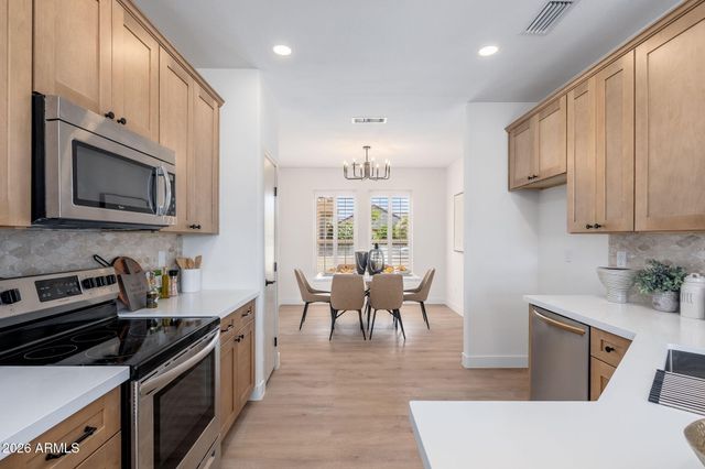 20174 N SHADOW MOUNTAIN Drive, Surprise, AZ 85374