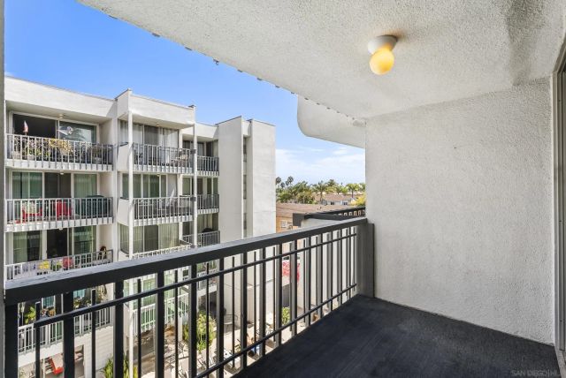 727 Sapphire St 301, San Diego, CA 92109