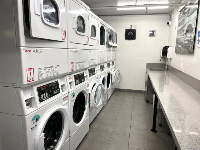 727 Sapphire St 301, San Diego, CA 92109