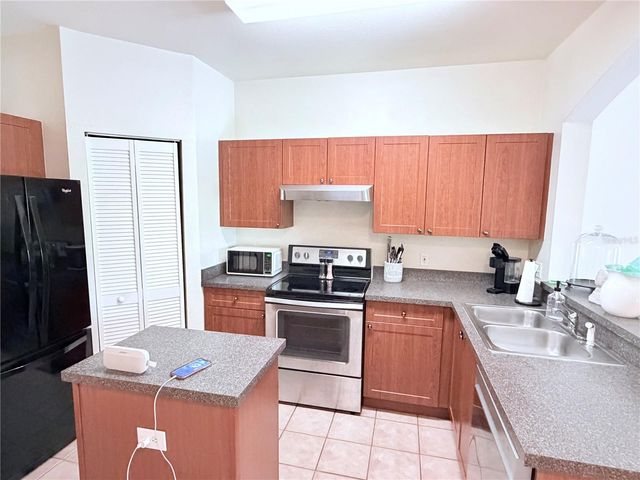 2138 CHIANTI PLACE, Palm Harbor, FL 34683