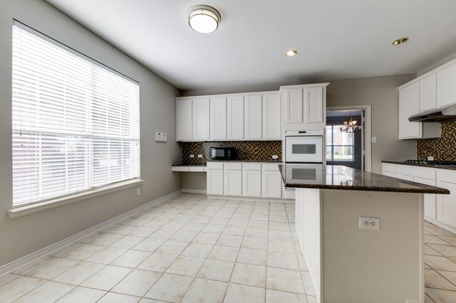 3008 Chippenham Drive, Plano, TX 75093