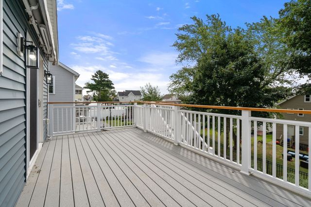 25 Locust St 2, Winthrop, MA 02152
