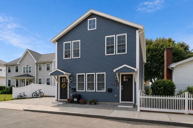 25 Locust St 2, Winthrop, MA 02152