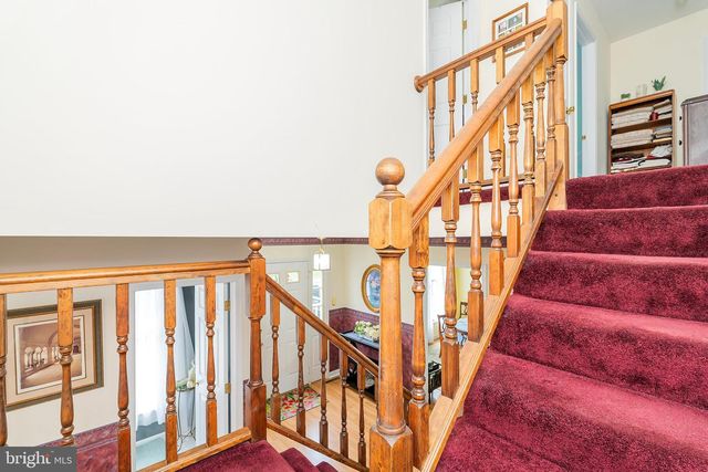 805 MULBERRY DR, Martinsburg, WV 25401
