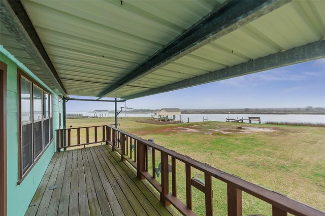 1725 Cr-441d, Brazoria, TX 77422