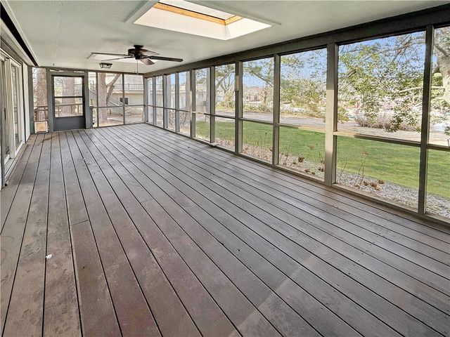 315 Fairway Lane, Fayetteville, AR 72701