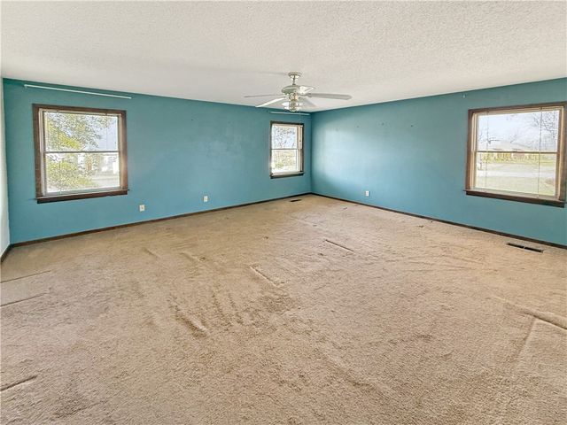 315 Fairway Lane, Fayetteville, AR 72701