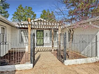 315 Fairway Lane, Fayetteville, AR 72701