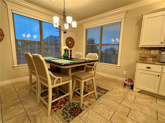 2512 S Horizon Boulevard, Rogers, AR 72758