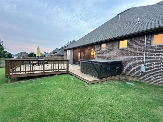 2512 S Horizon Boulevard, Rogers, AR 72758