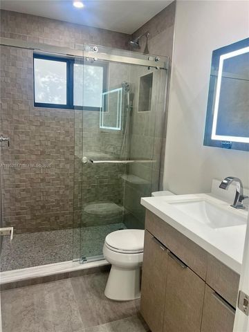 3532 Thomas Ave 3532, Miami, FL 33133