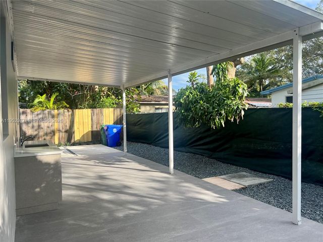 3532 Thomas Ave 3532, Miami, FL 33133