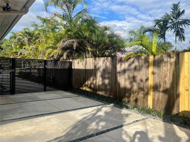 3532 Thomas Ave 3532, Miami, FL 33133