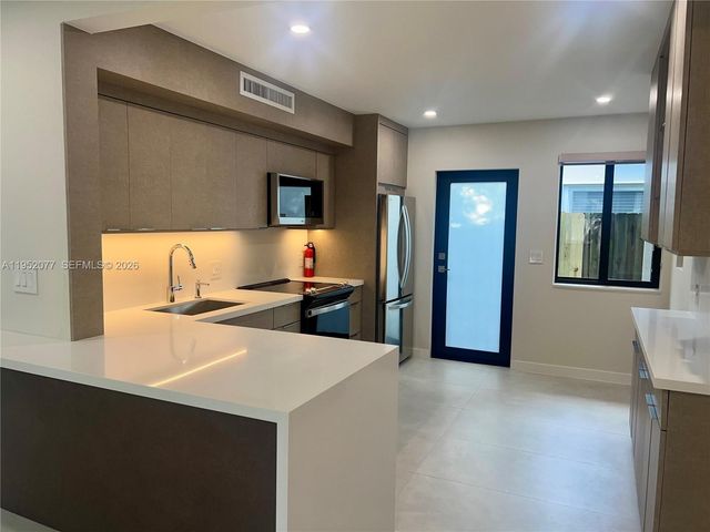 3532 Thomas Ave 3532, Miami, FL 33133