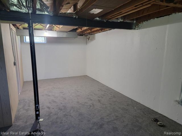 26053 Clancy Street, Roseville, MI 48066
