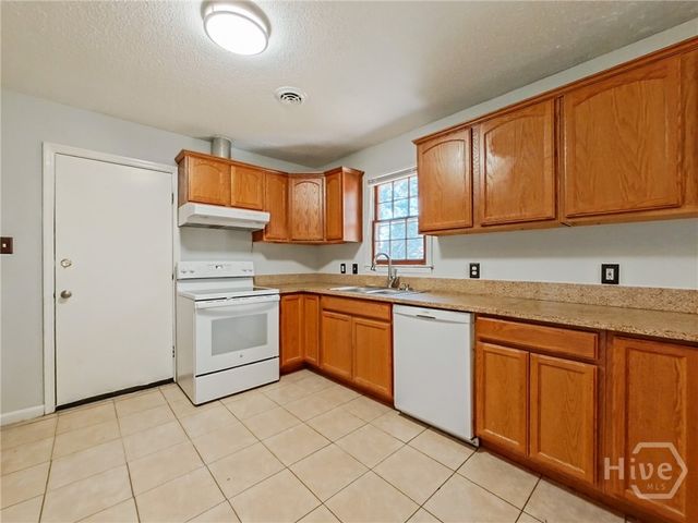 679 McDowell Road, Hinesville, GA 31313