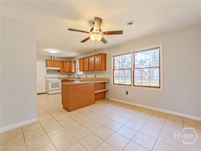 679 McDowell Road, Hinesville, GA 31313