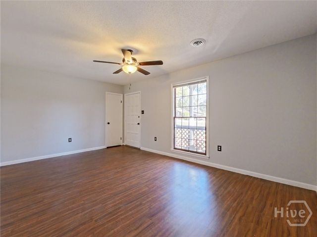 679 McDowell Road, Hinesville, GA 31313