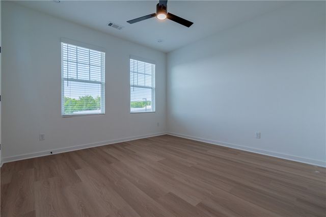 2286 W Stone Street, Fayetteville, AR 72701