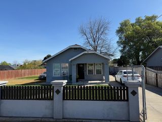 516 S Carroll Ave, Stockton, CA 95215