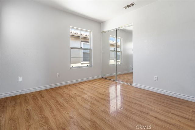 9193 Burnet Avenue, North Hills, CA 91343