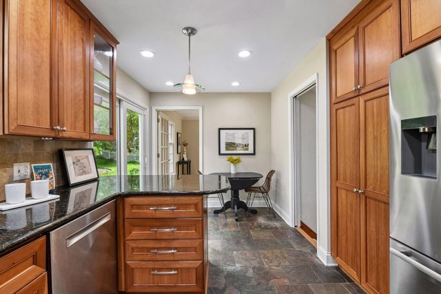 6 Edina Court, Edina, MN 55424
