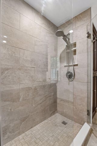 6 Edina Court, Edina, MN 55424