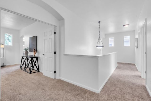 2140 Mabry Dr, Sacramento, CA 95835
