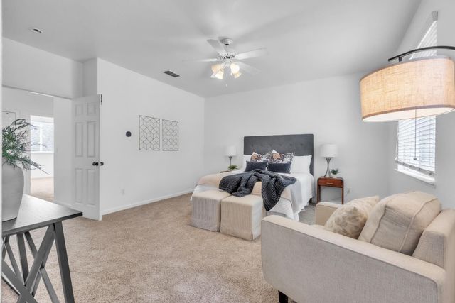 2140 Mabry Dr, Sacramento, CA 95835