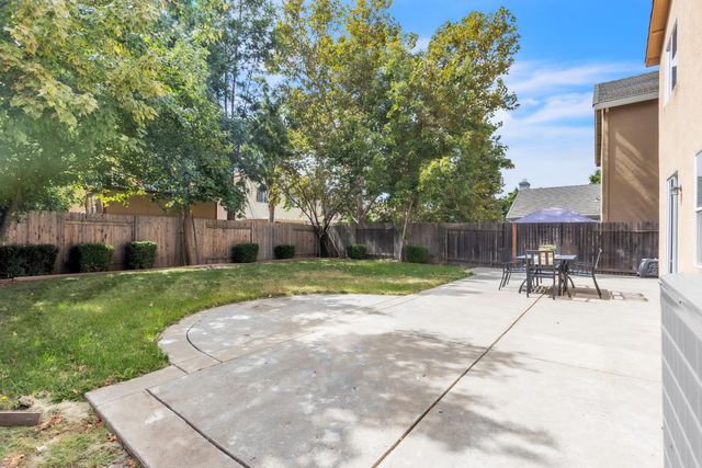 2140 Mabry Dr, Sacramento, CA 95835