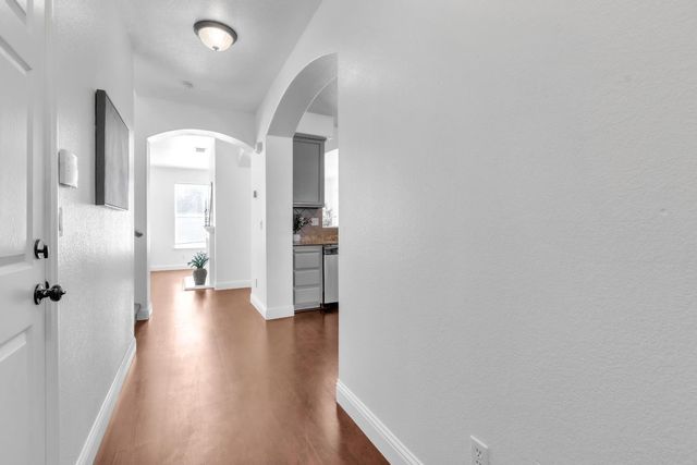 2140 Mabry Dr, Sacramento, CA 95835
