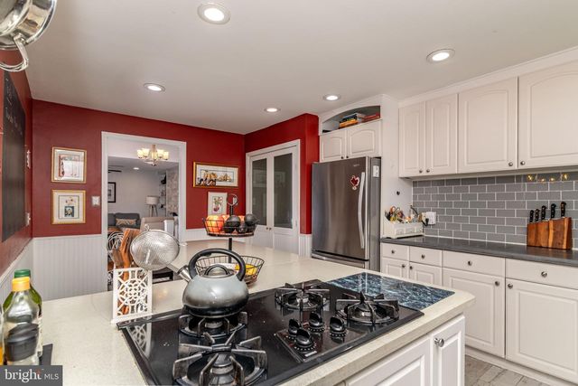 98 NANTUCKET TRL, Medford, NJ 08055