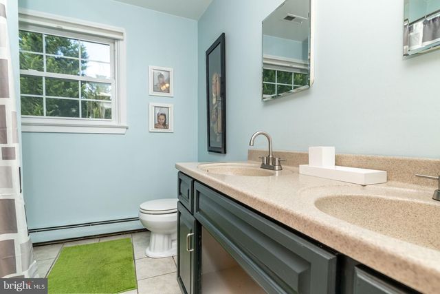 98 NANTUCKET TRL, Medford, NJ 08055